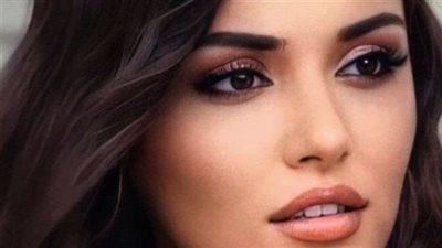 اطلعي يا بنتي عيب كده العريس قاعد برا