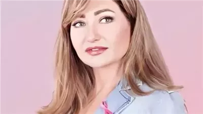 صورتها ستصدمك!! ليلى علوي النسخة الأفغانية على مواقع التواصل والفنانة مصډومة: سبحان الله يخلق من الشبه أربعين!!