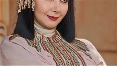 تحولت إلى عجوز سمينة.. زليخة بطلة مسلسل 