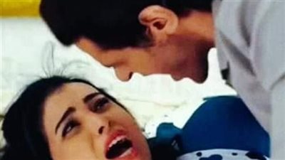 قصه انا حامل قالتها والفرحه ظاهره بعينها زهره عصام