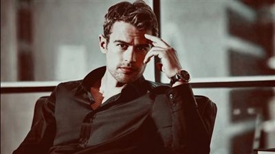 على اوتار قلبى
