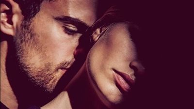 امتلكنى عشقه