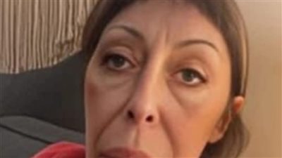 فنانة شهيرة تثير الجدل بفيديو صاډم