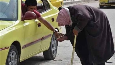 ﺭﺟﻞ ﻛﺎﻥ ﻳﻌﻄﻲ متسولاً ﻛـﻞ ﺷـﻬﺮ 1000 ليرة تركية