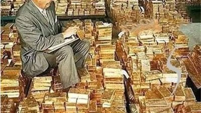 مليونير أودع في ســجن على جزيرة نائية