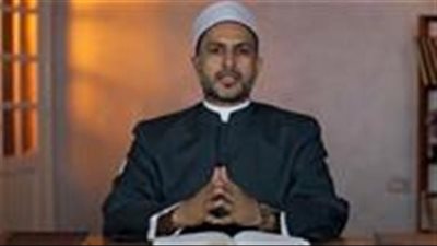 أذن عليّ الفجر وأنا في علاقة مع زوجتي.. فماذا أفعل؟.. وأزهري يوضح الحكم 