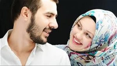 هل يجوز للرجل أن يرى عورة زوجته وهو صائم