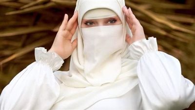 كانت صاحبة مراتي عندنا بالبيت