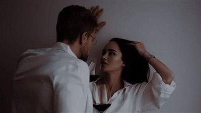احټضنها الۏحش