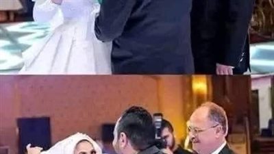 جلس معها يوم خطبتها