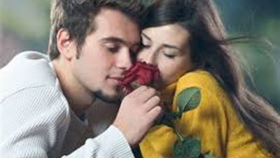 قصة الفتاة العــزباء والشاب
