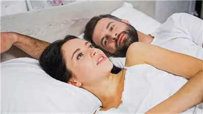 القرنفل والصحة الچنسية: الحقيقة وراء العناوين المبالغ فيها