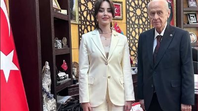 عالم أعصاب تركي يفاجئ العالم  هذا المشروب العشبي الساخن يعزز الذاكرة ويحمي الدماغ من الزهايمر وداعاً للنسيان للأبد!